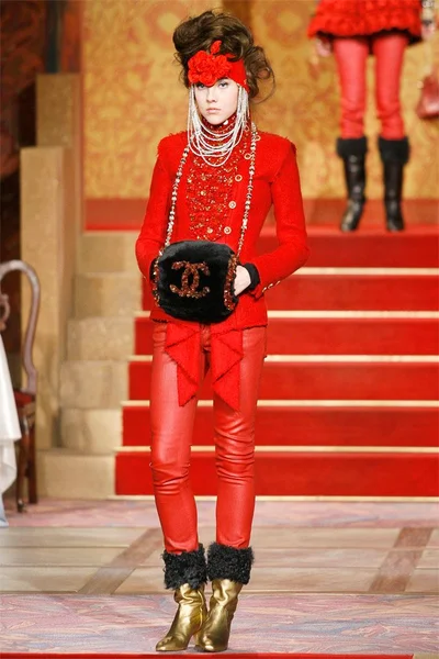 Look 30